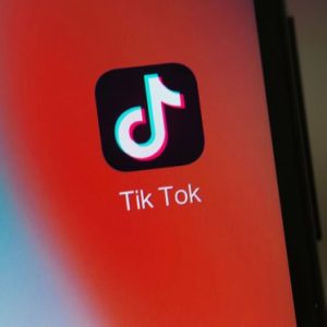 TikTok available again in Apple and Google app stores in the US